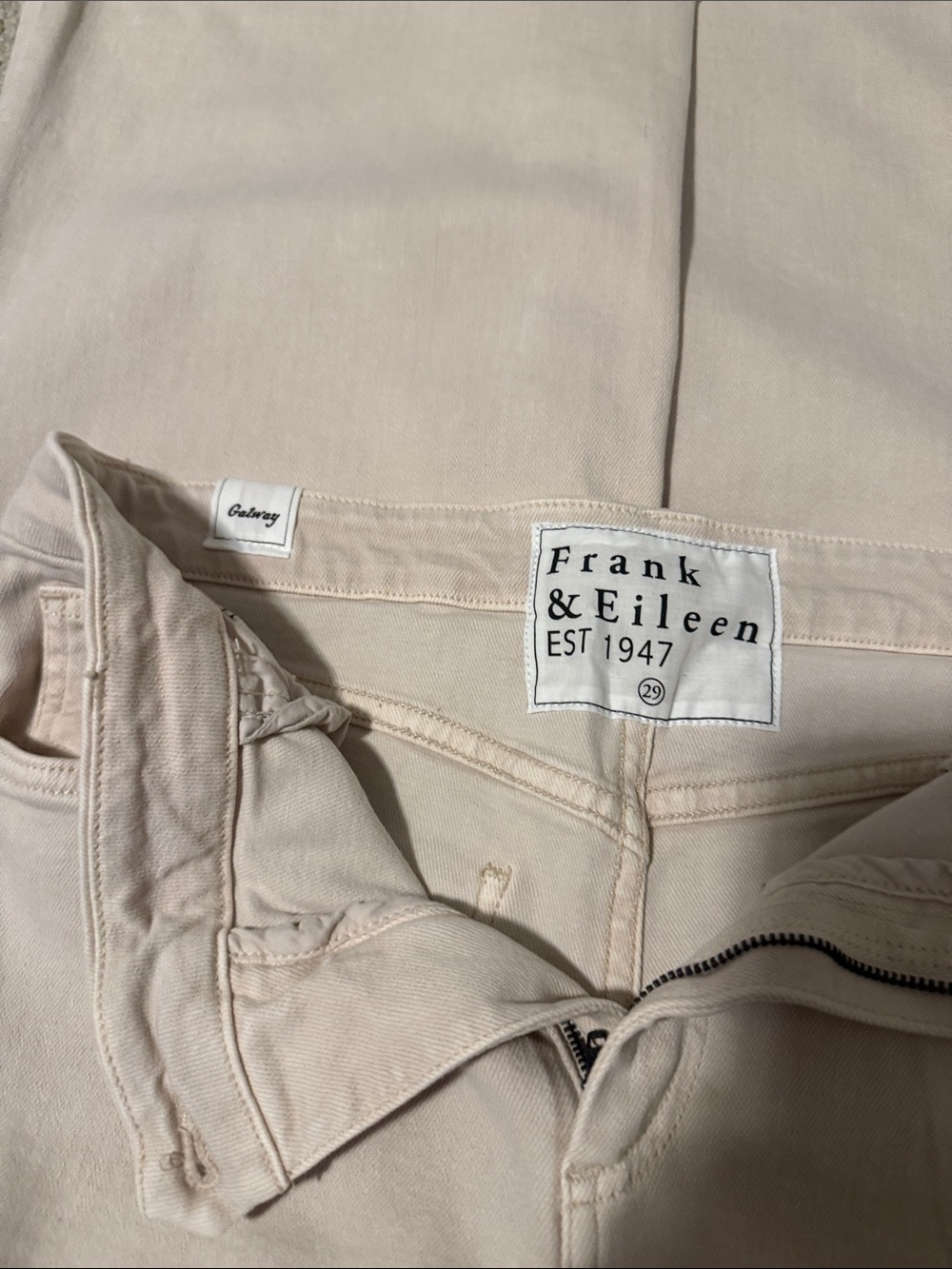 Frank & Eileen Galway Pant in Almond